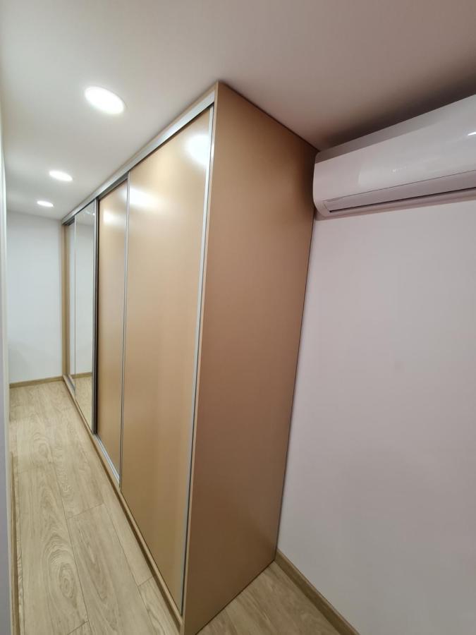 Luxury Panoramic Apartment Орадя Екстер'єр фото